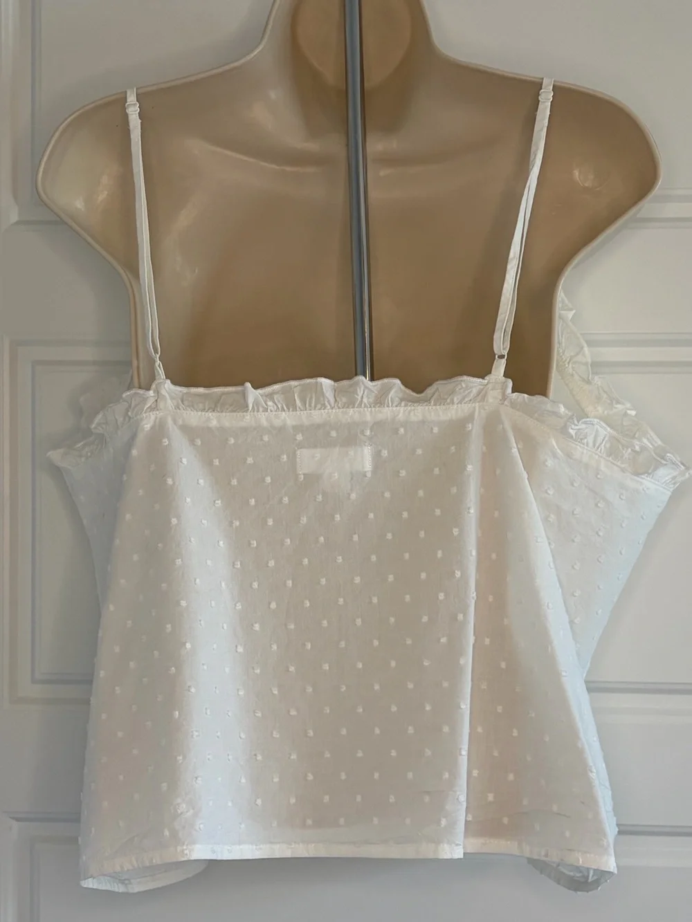 Colsie white swiss
